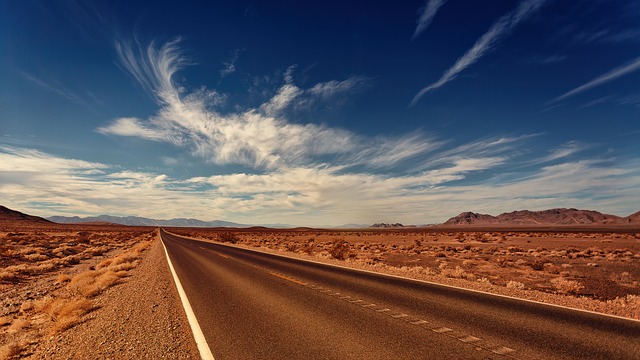 Estrada no Deserto