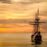 Barco no mar